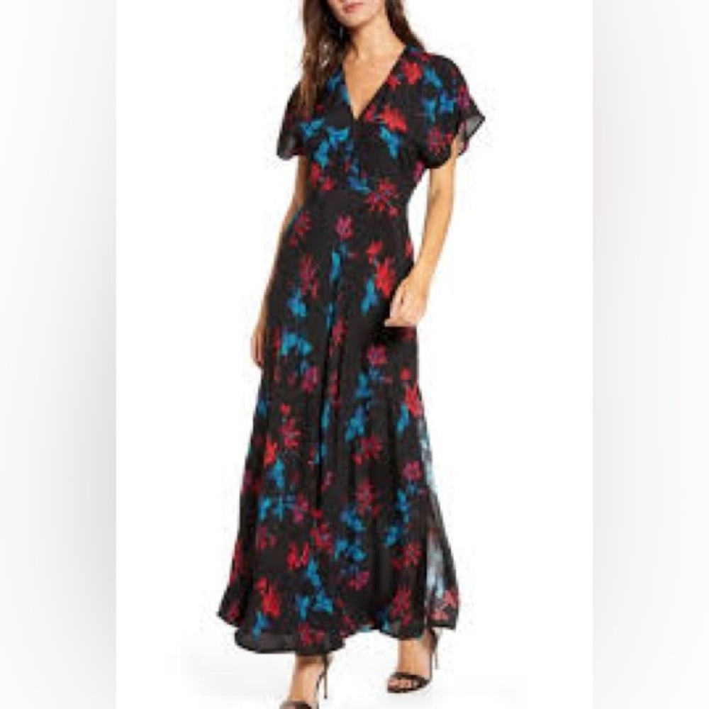 Leith Black Flutter Sleeve V-Neck Maxi Dress with Red and Blue Flowers Medium